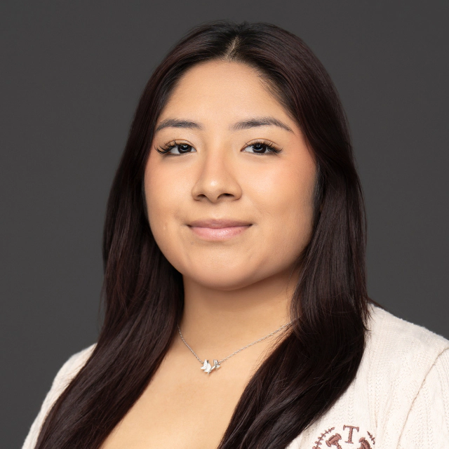 Lisset Morales, Case Manager